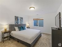 1212 West Willow Run Dr South, Murray, UT 84123