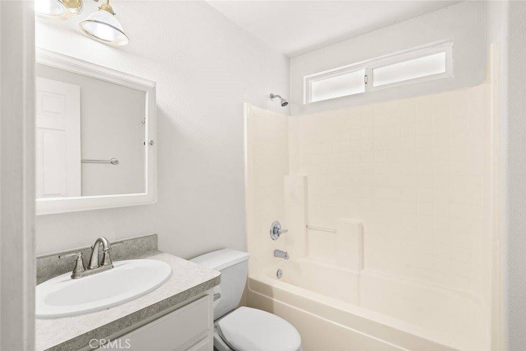 330 Houghton, Corning, CA 96021