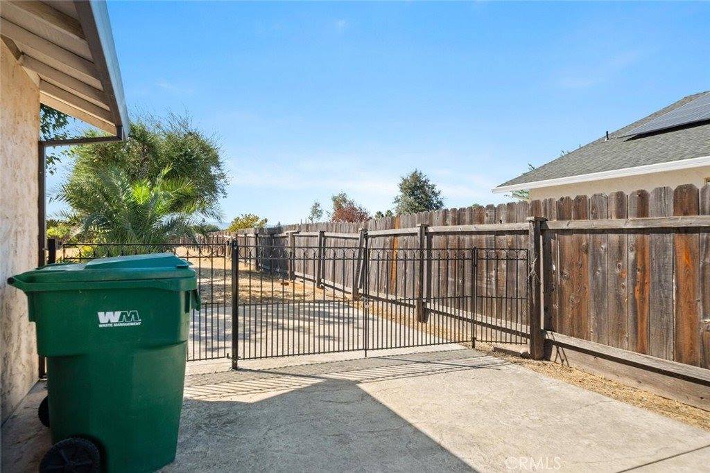 330 Houghton, Corning, CA 96021