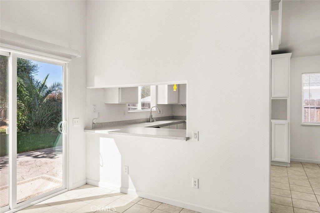 330 Houghton, Corning, CA 96021