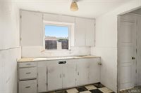 330 Houghton, Corning, CA 96021