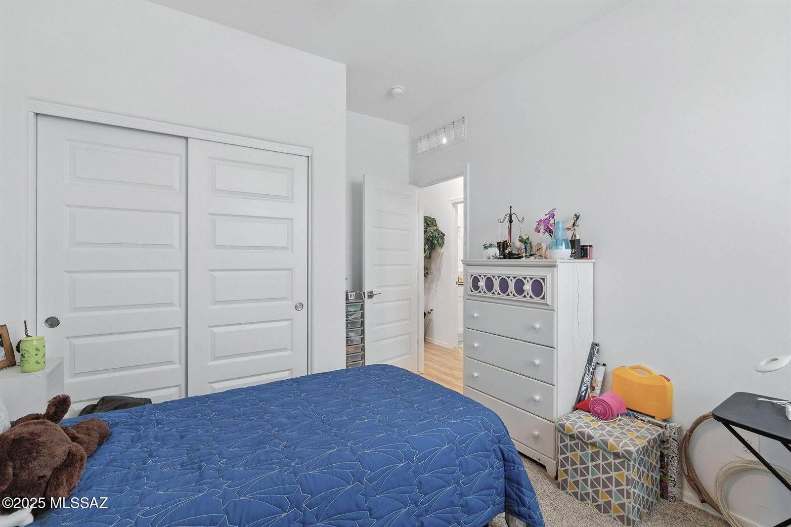 10472 West Thetford Lane, Marana, AZ 85653