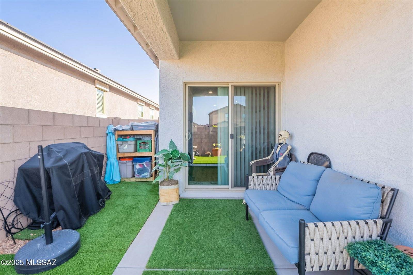 10472 West Thetford Lane, Marana, AZ 85653