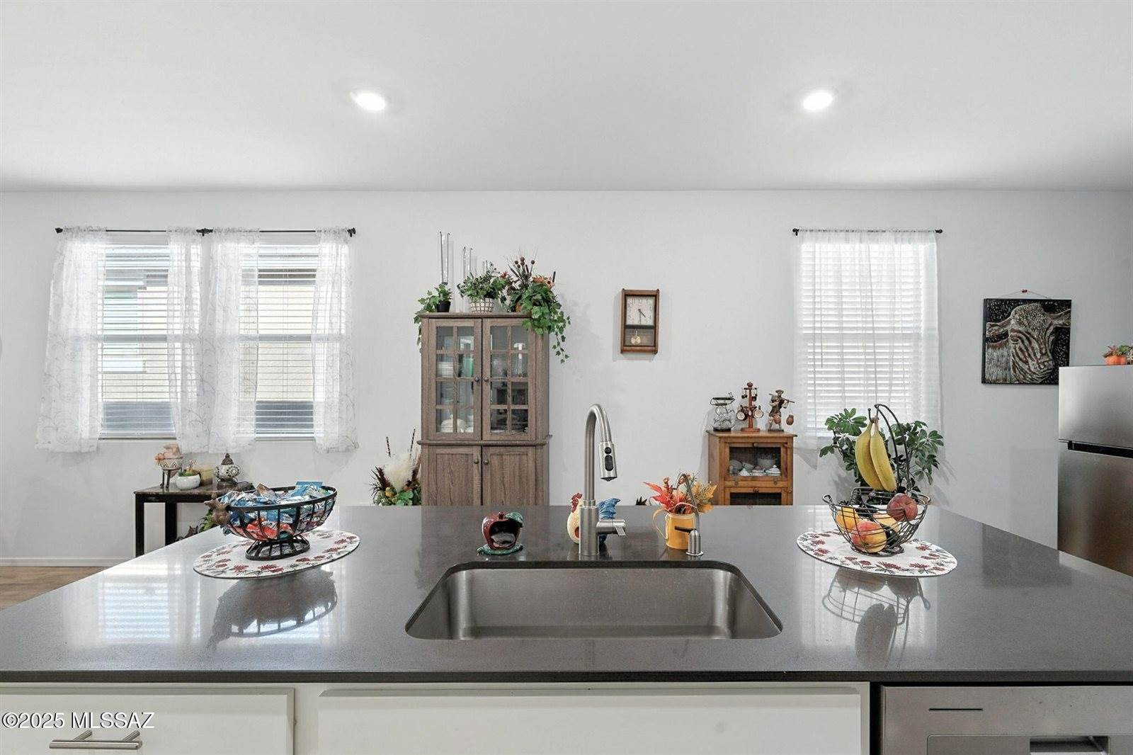 10472 West Thetford Lane, Marana, AZ 85653