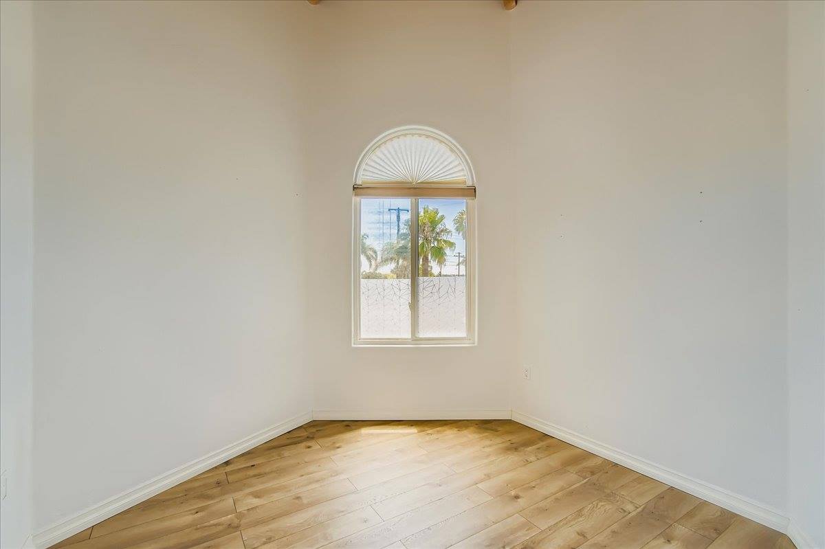 2045 Goshawk Street, San Diego, CA 92123