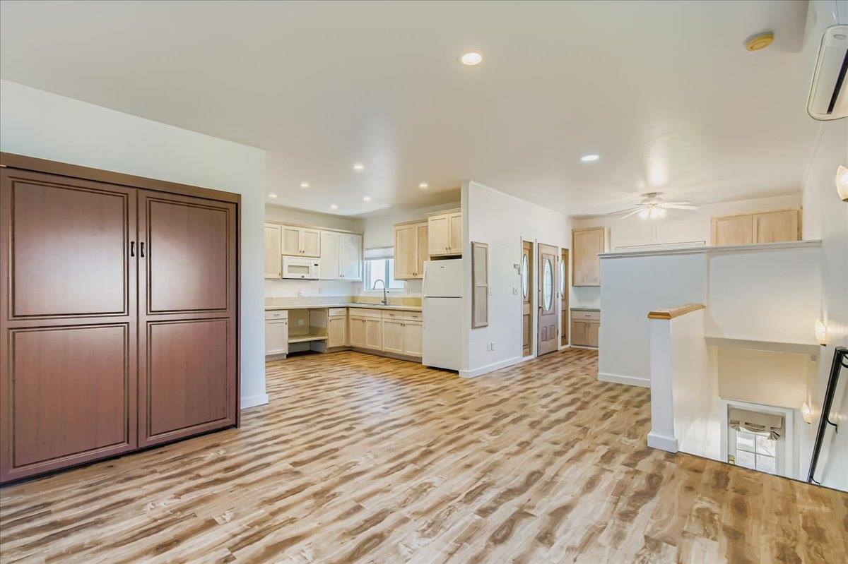 2045 Goshawk Street, San Diego, CA 92123