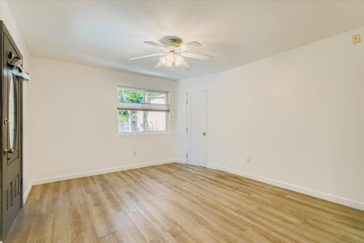 2045 Goshawk Street, San Diego, CA 92123