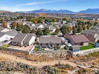 8242 North Gullane Rd, Eagle Mountain, UT 84005