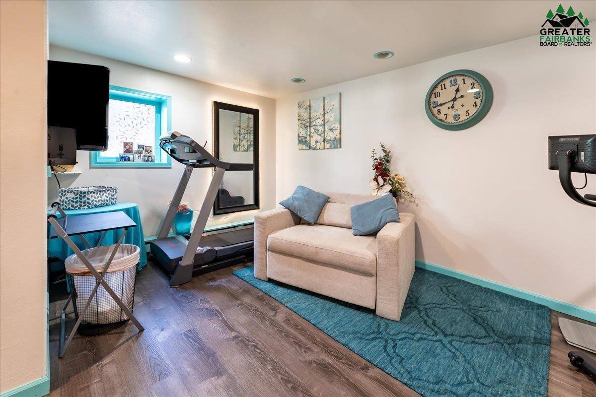 921 Old Steese Highway N, fairbanks, AK 99712