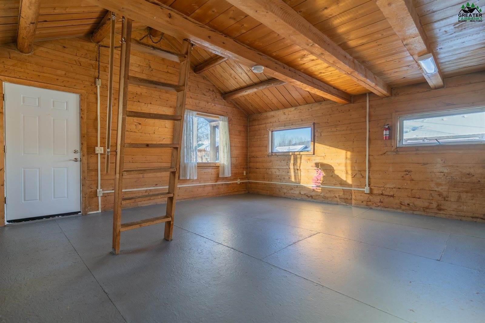 1109 Merganser Street, Fairbanks, AK 99709