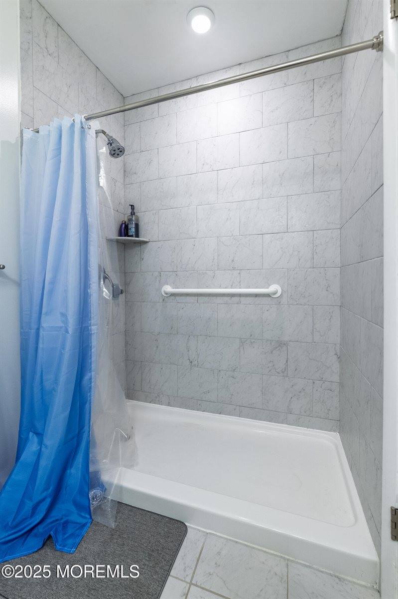 6 Ardmore Street, #A, Whiting, NJ 08759