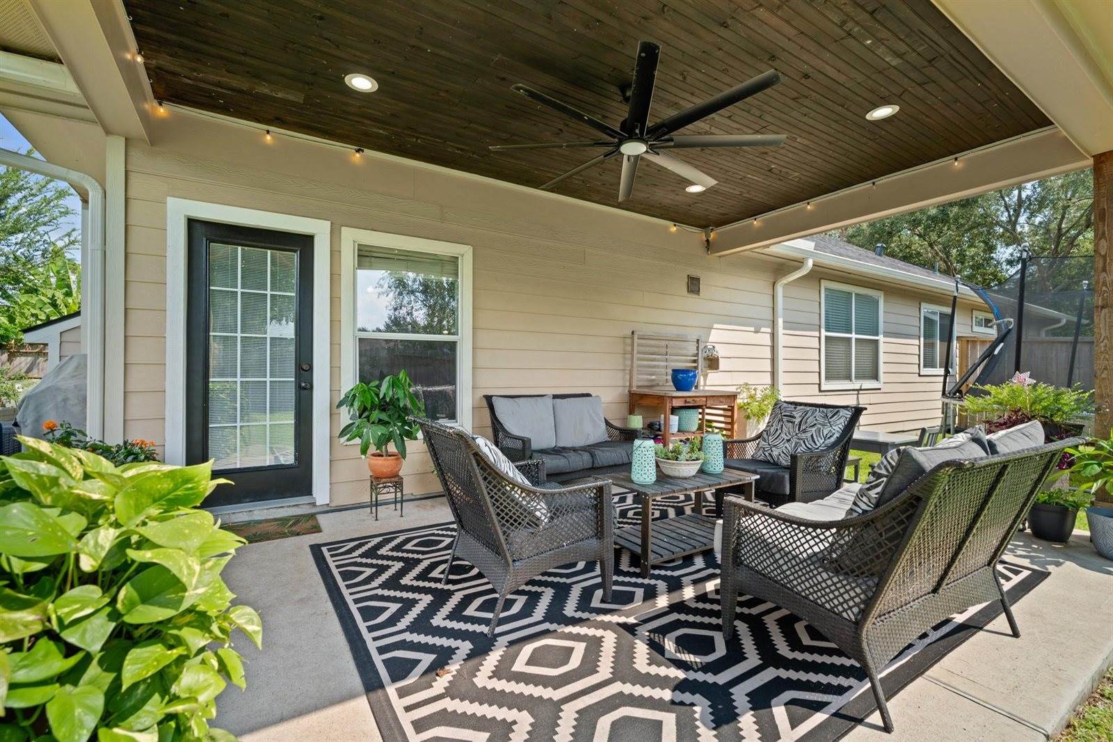 1002 Winter Green Court, Missouri City, TX 77459