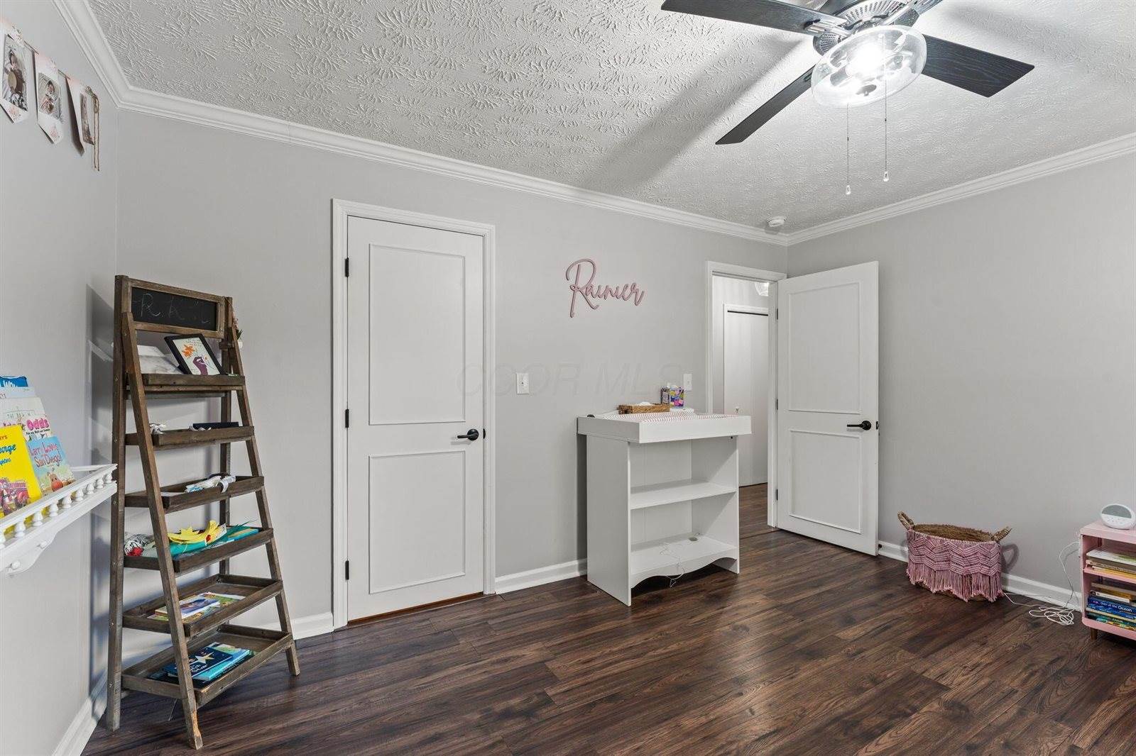 9038 Woodstream Lane, Centerville, OH 45458