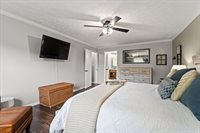 9038 Woodstream Lane, Centerville, OH 45458