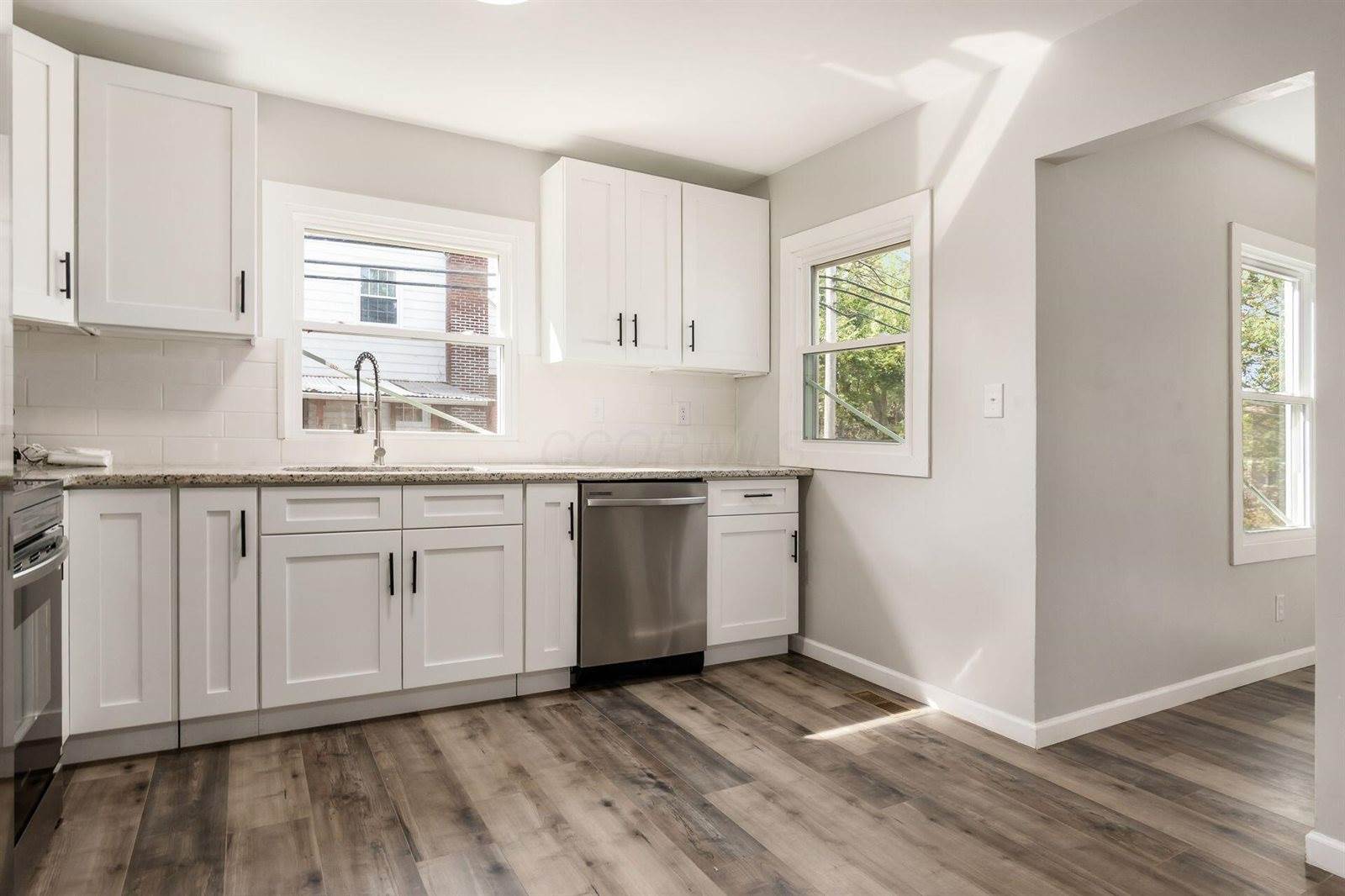 1741 East Dunedin Road, Columbus, OH 43224