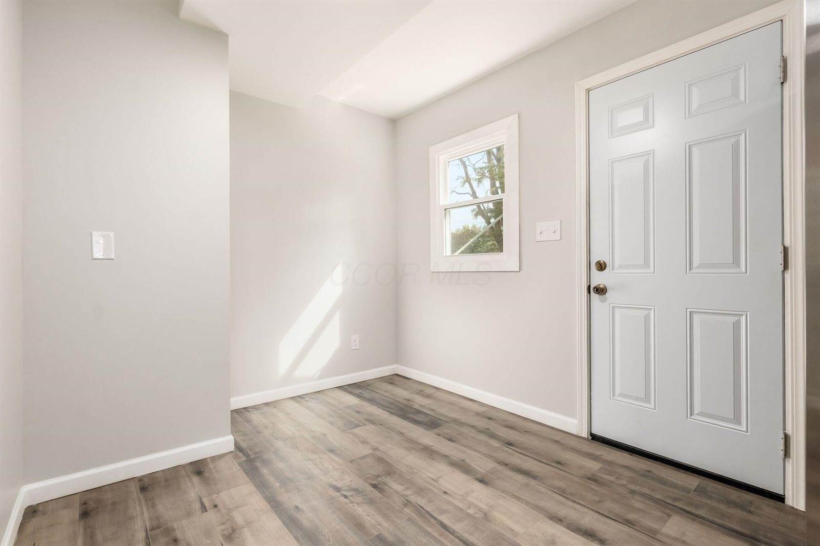 1741 East Dunedin Road, Columbus, OH 43224