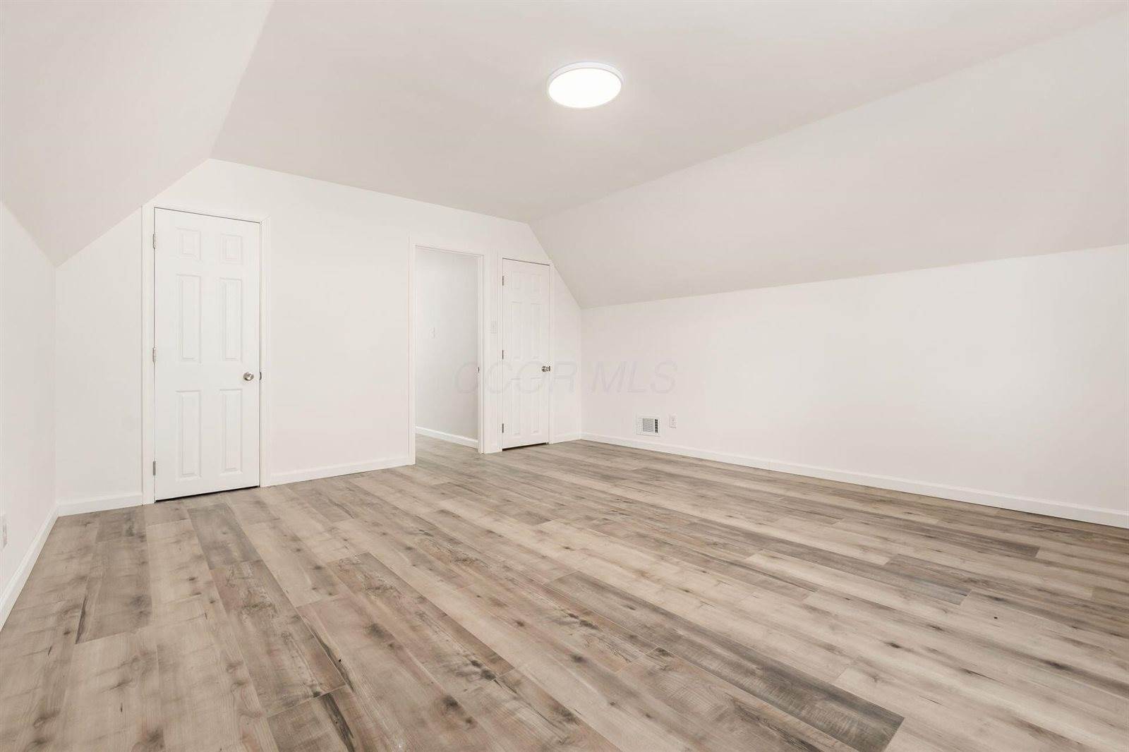 1741 East Dunedin Road, Columbus, OH 43224