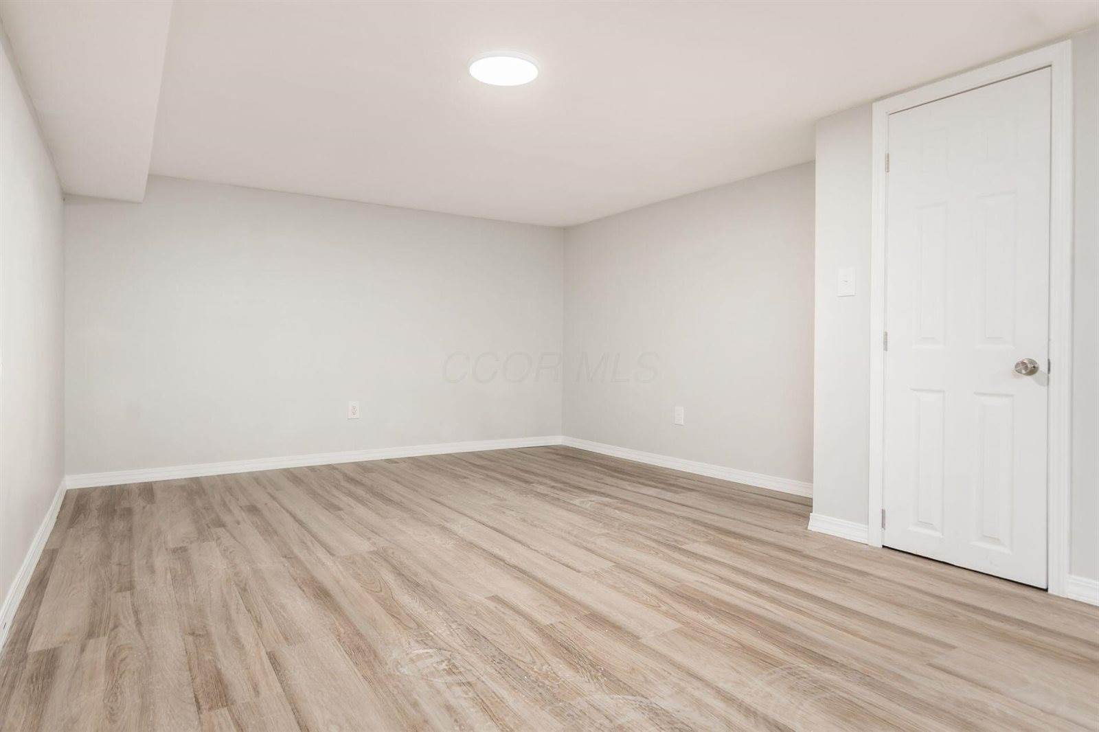 1741 East Dunedin Road, Columbus, OH 43224