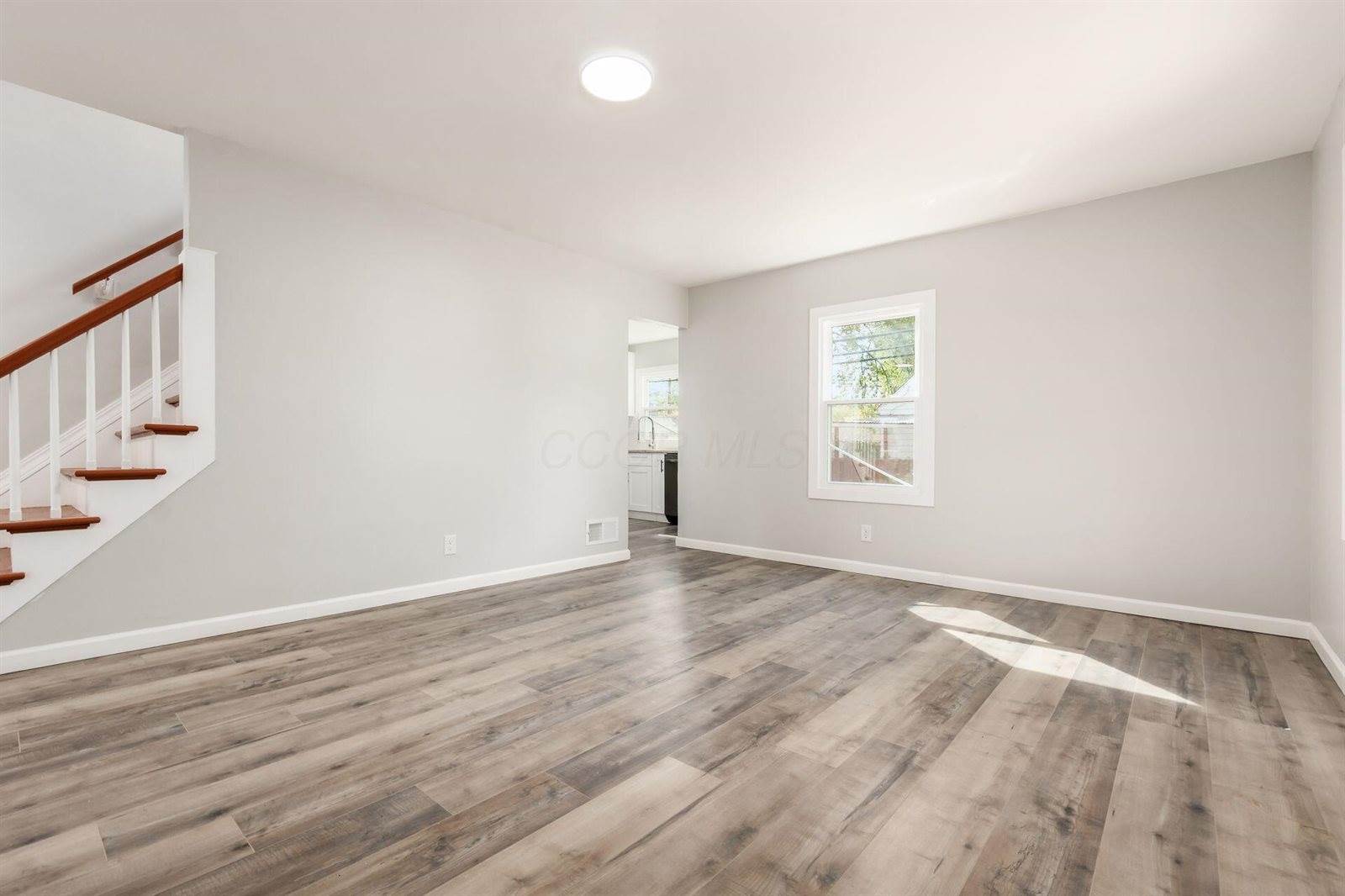 1741 East Dunedin Road, Columbus, OH 43224