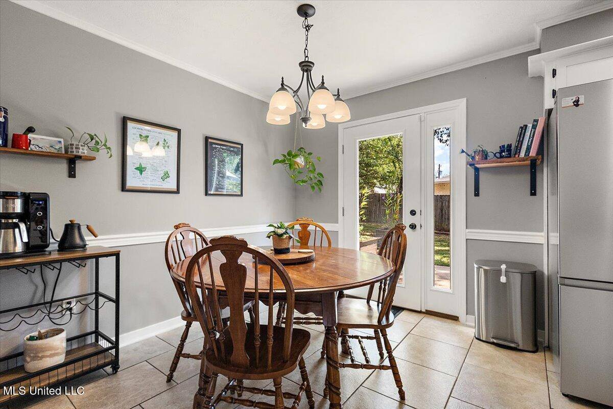 103 Casa Urbano Drive, Clinton, MS 39056