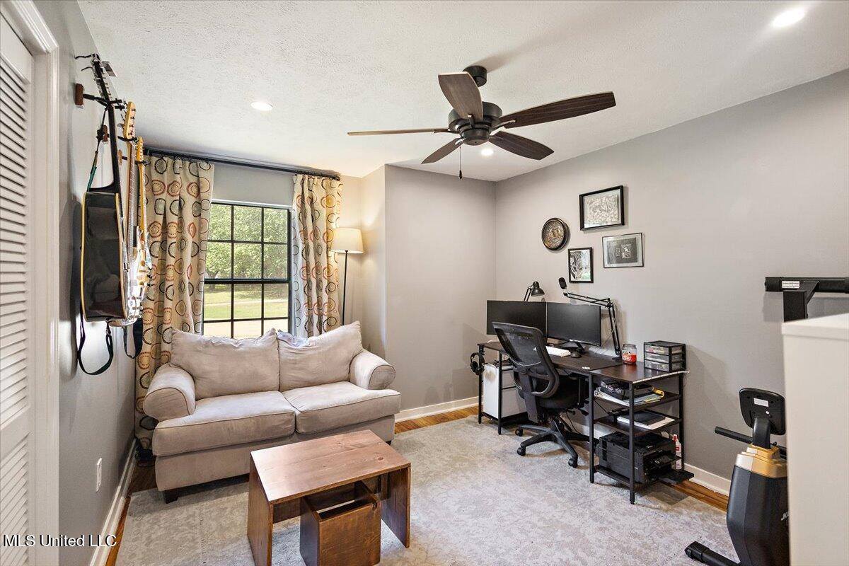 103 Casa Urbano Drive, Clinton, MS 39056