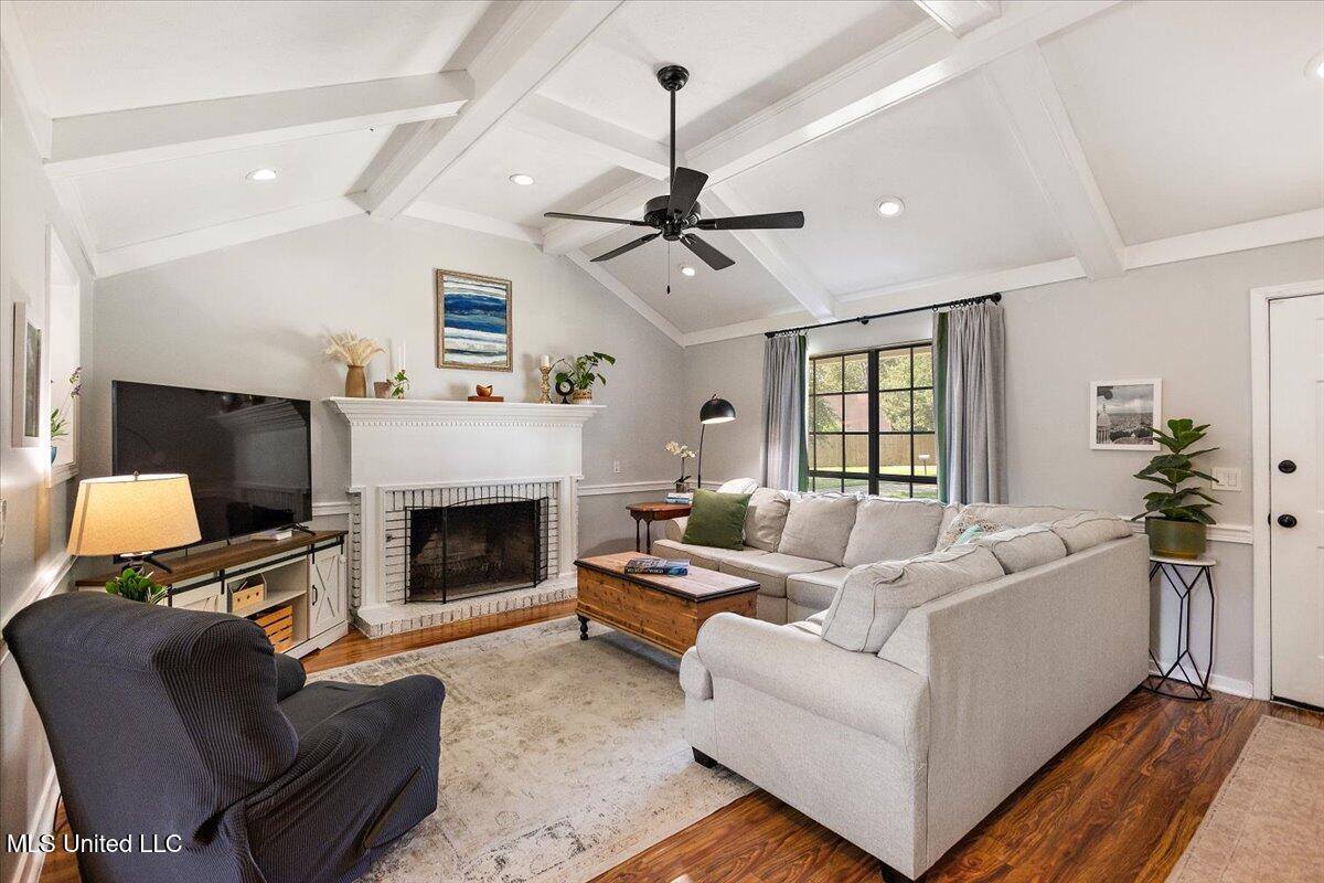 103 Casa Urbano Drive, Clinton, MS 39056