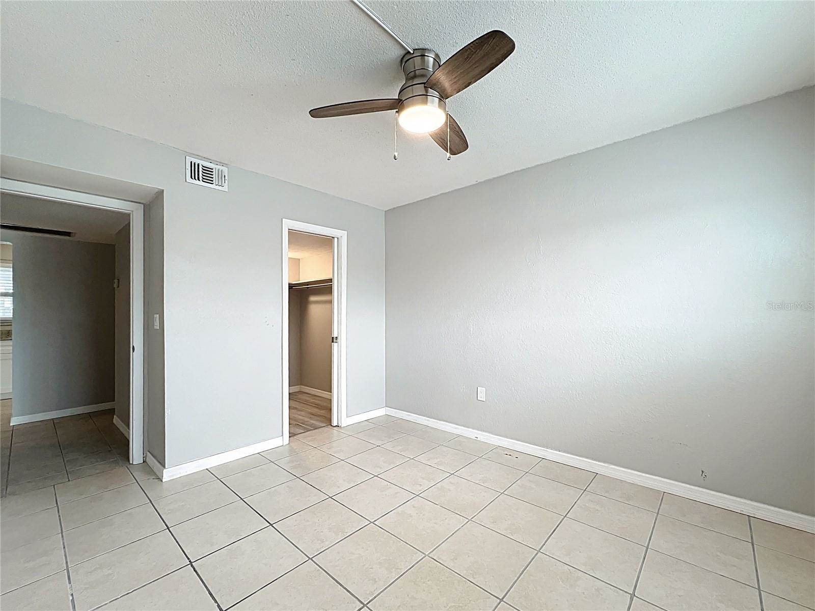 11705 3RD Street East, #4, Treasure Island, FL 33706