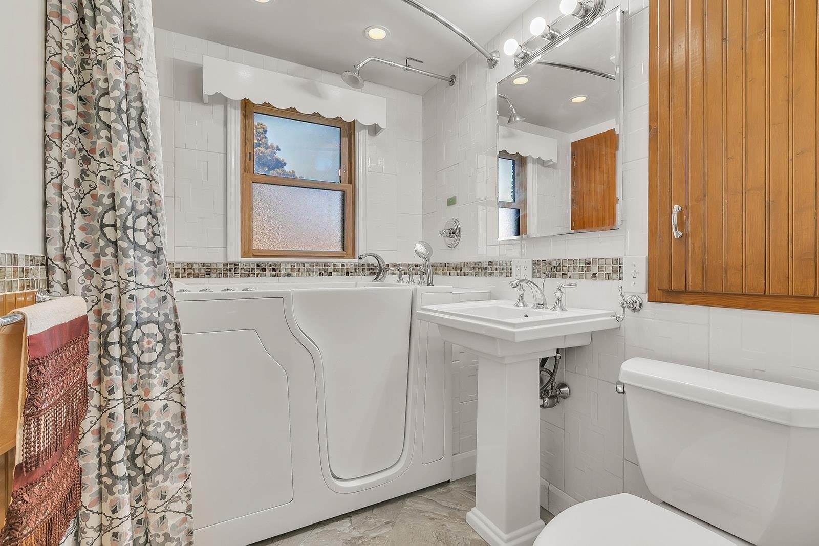 505 Western Avenue, Sheboygan Falls, WI 53085