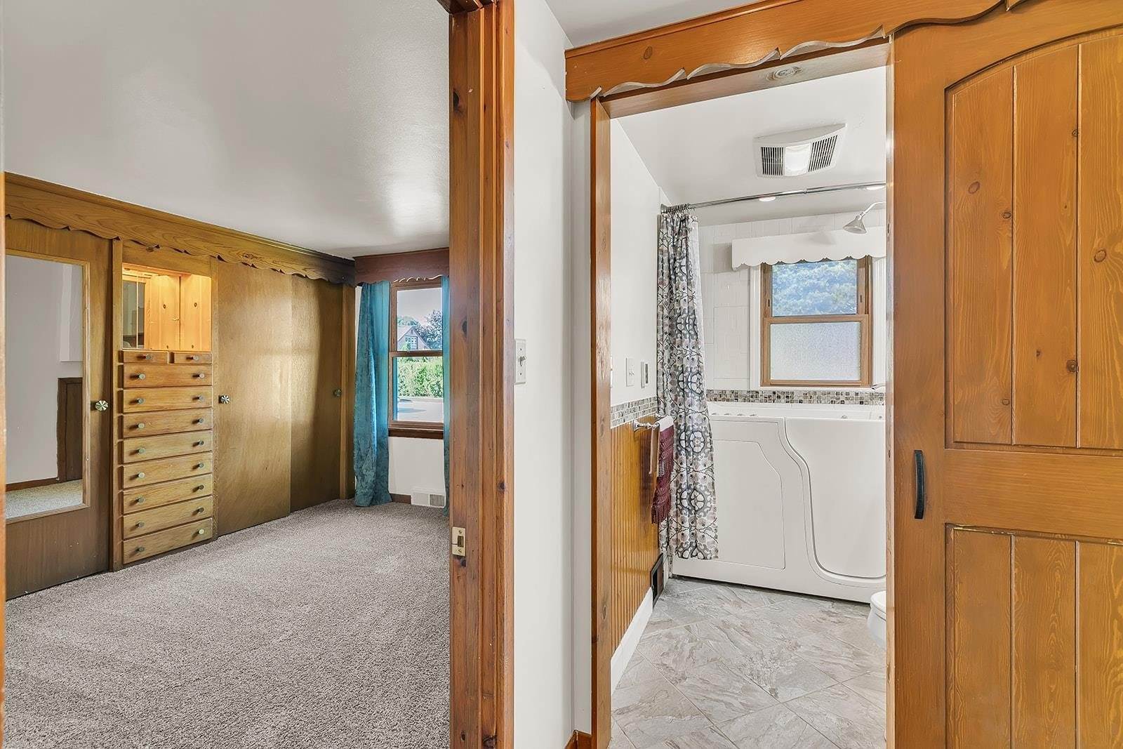 505 Western Avenue, Sheboygan Falls, WI 53085