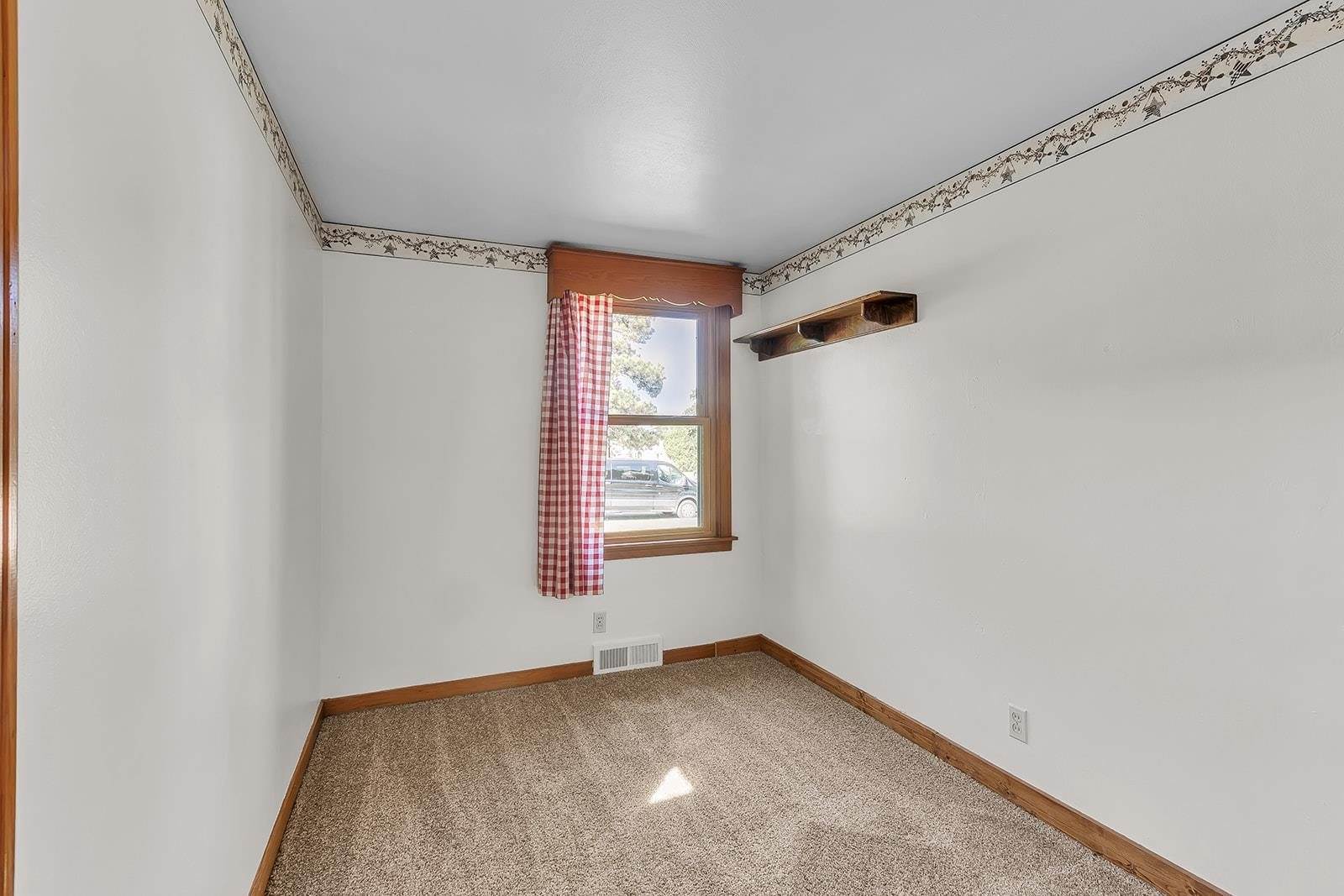 505 Western Avenue, Sheboygan Falls, WI 53085