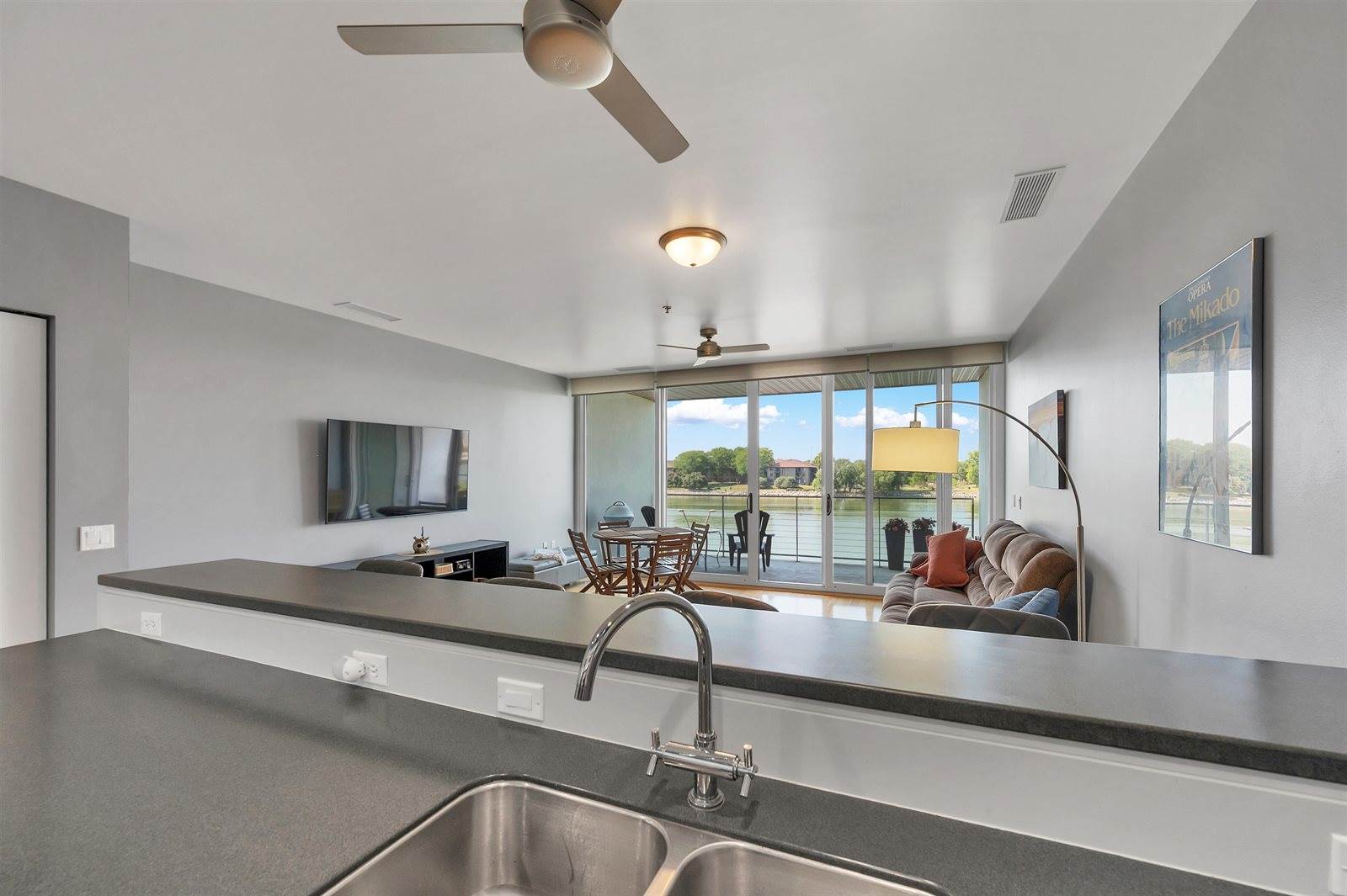 101 Cherry Street, Green Bay, WI 54301