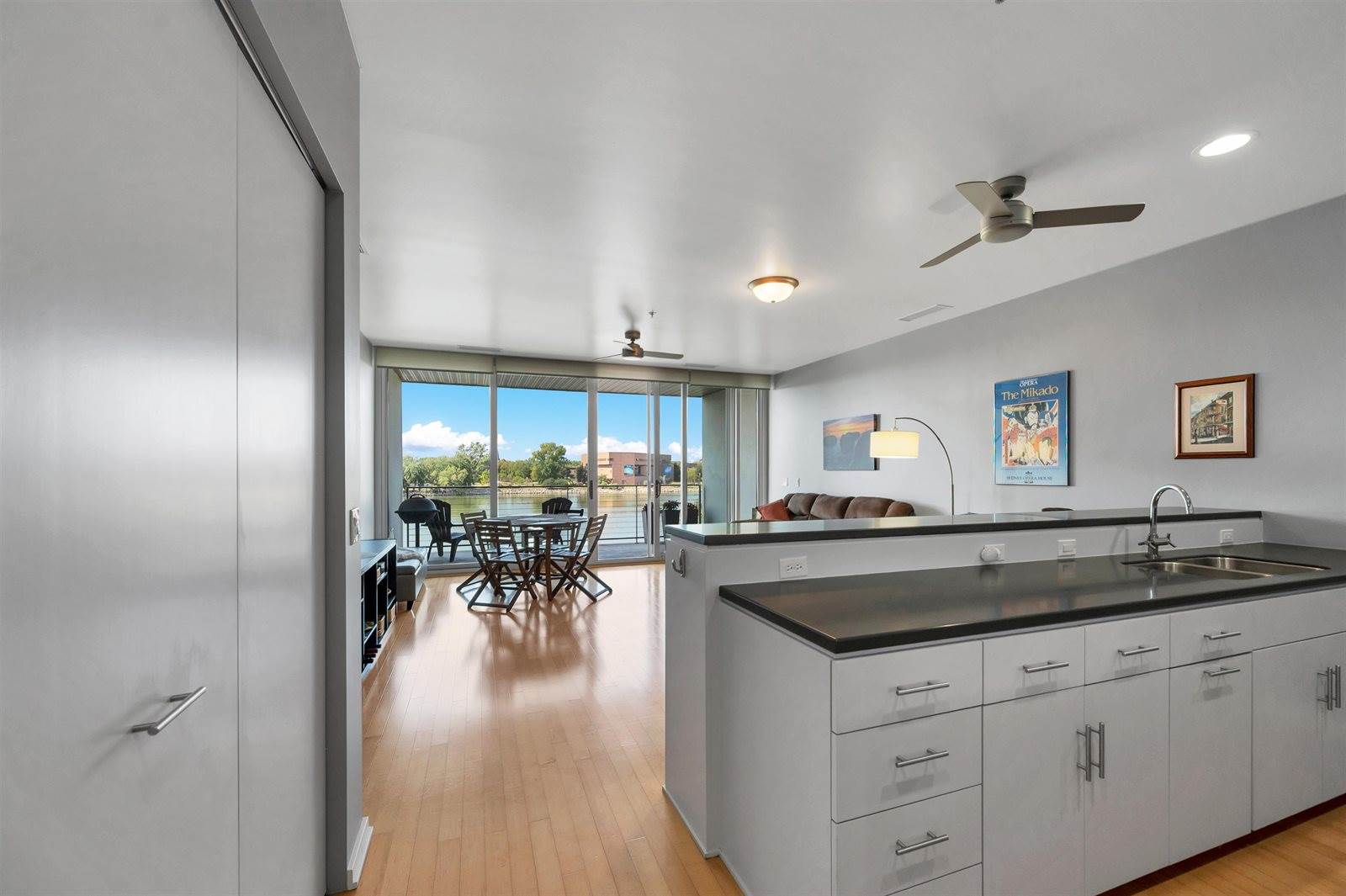 101 Cherry Street, Green Bay, WI 54301