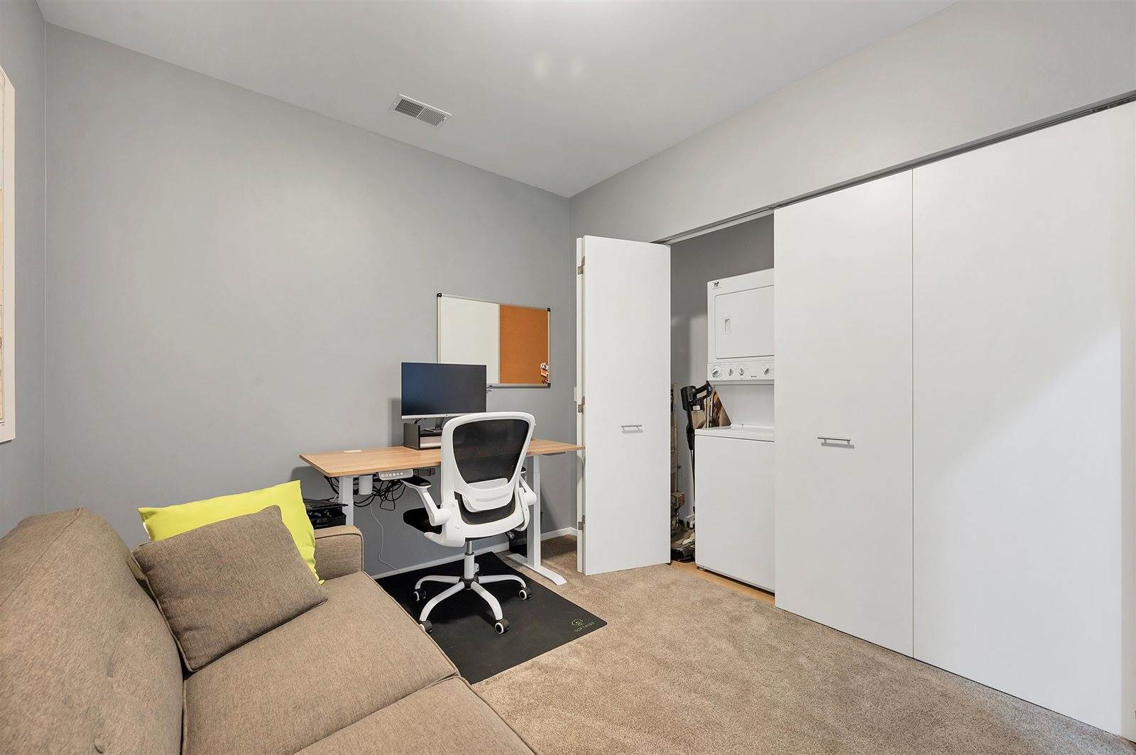 101 Cherry Street, Green Bay, WI 54301