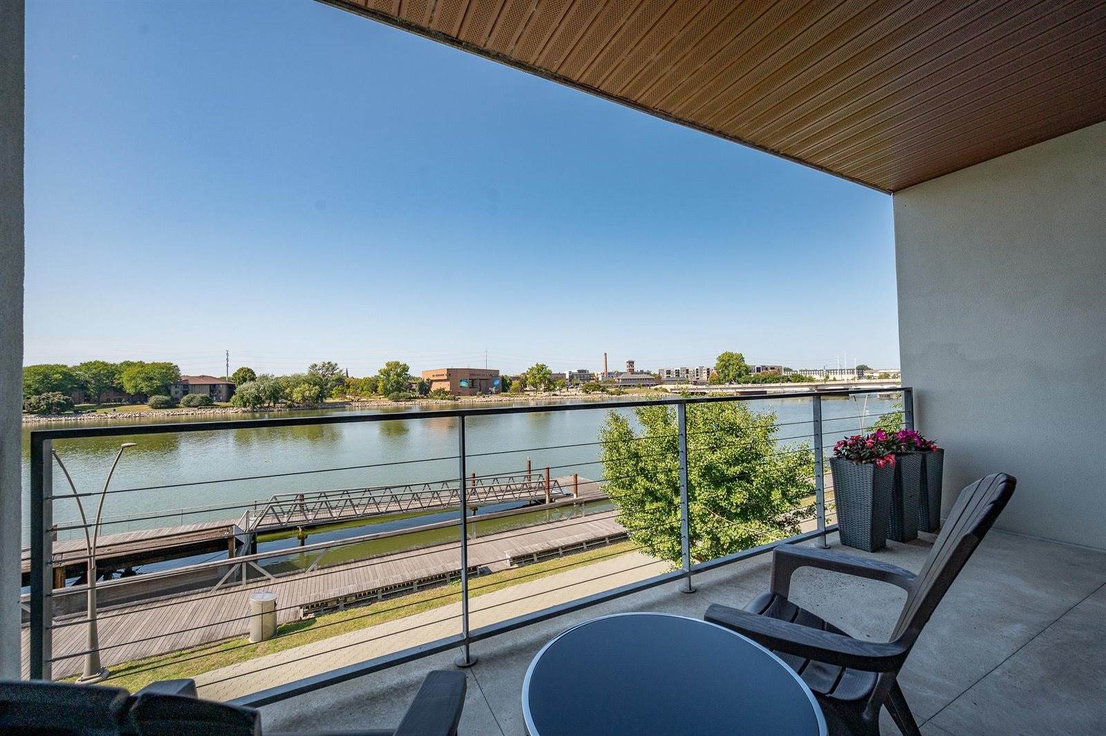 101 Cherry Street, Green Bay, WI 54301