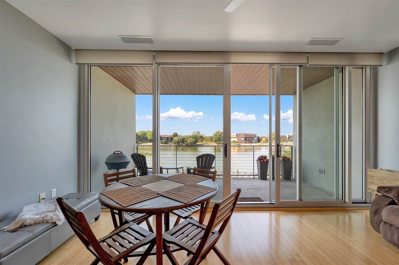 101 Cherry Street, Green Bay, WI 54301