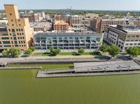 101 Cherry Street, Green Bay, WI 54301