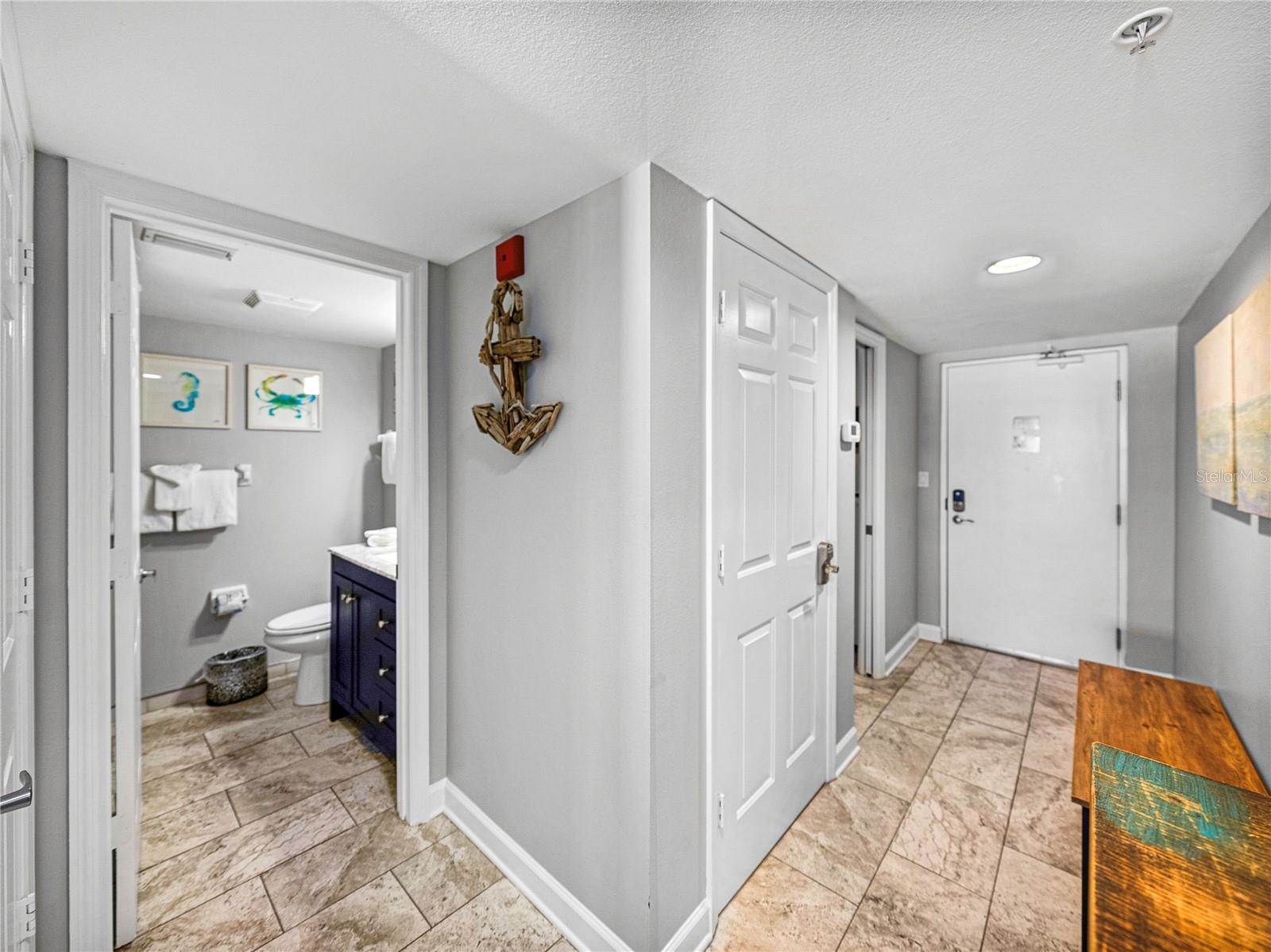 4000 Gulf Boulevard, Saint Petersburg, FL 33706