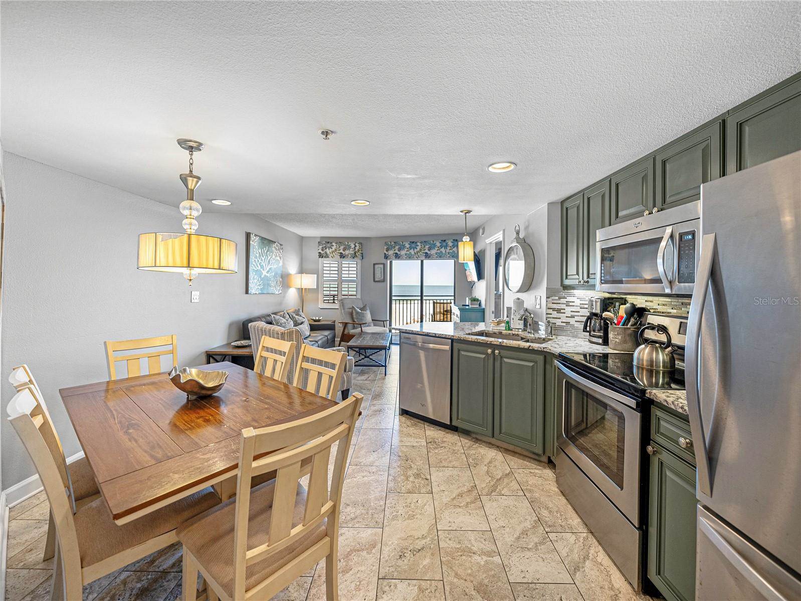 4000 Gulf Boulevard, Saint Petersburg, FL 33706