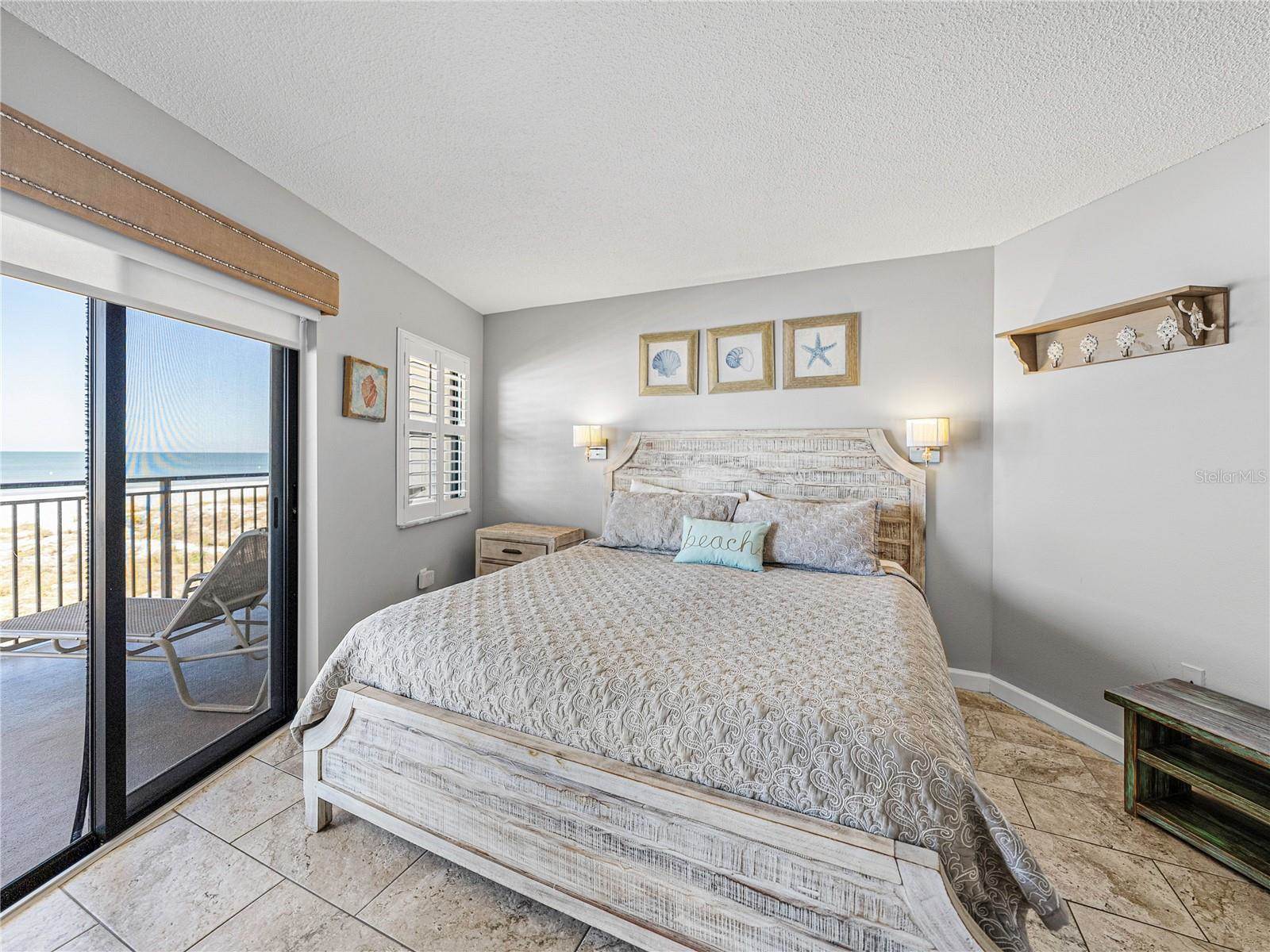 4000 Gulf Boulevard, Saint Petersburg, FL 33706