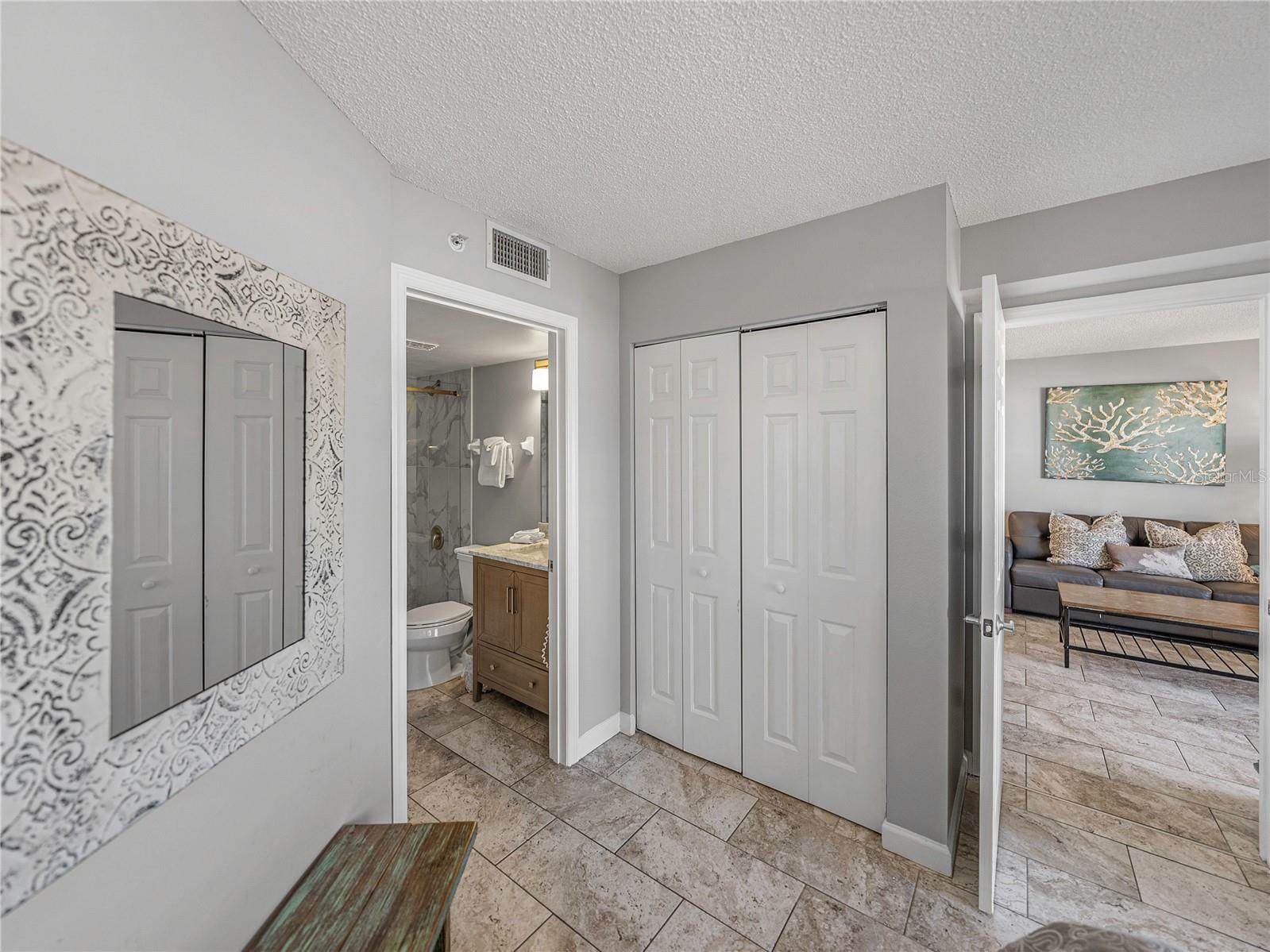 4000 Gulf Boulevard, Saint Petersburg, FL 33706