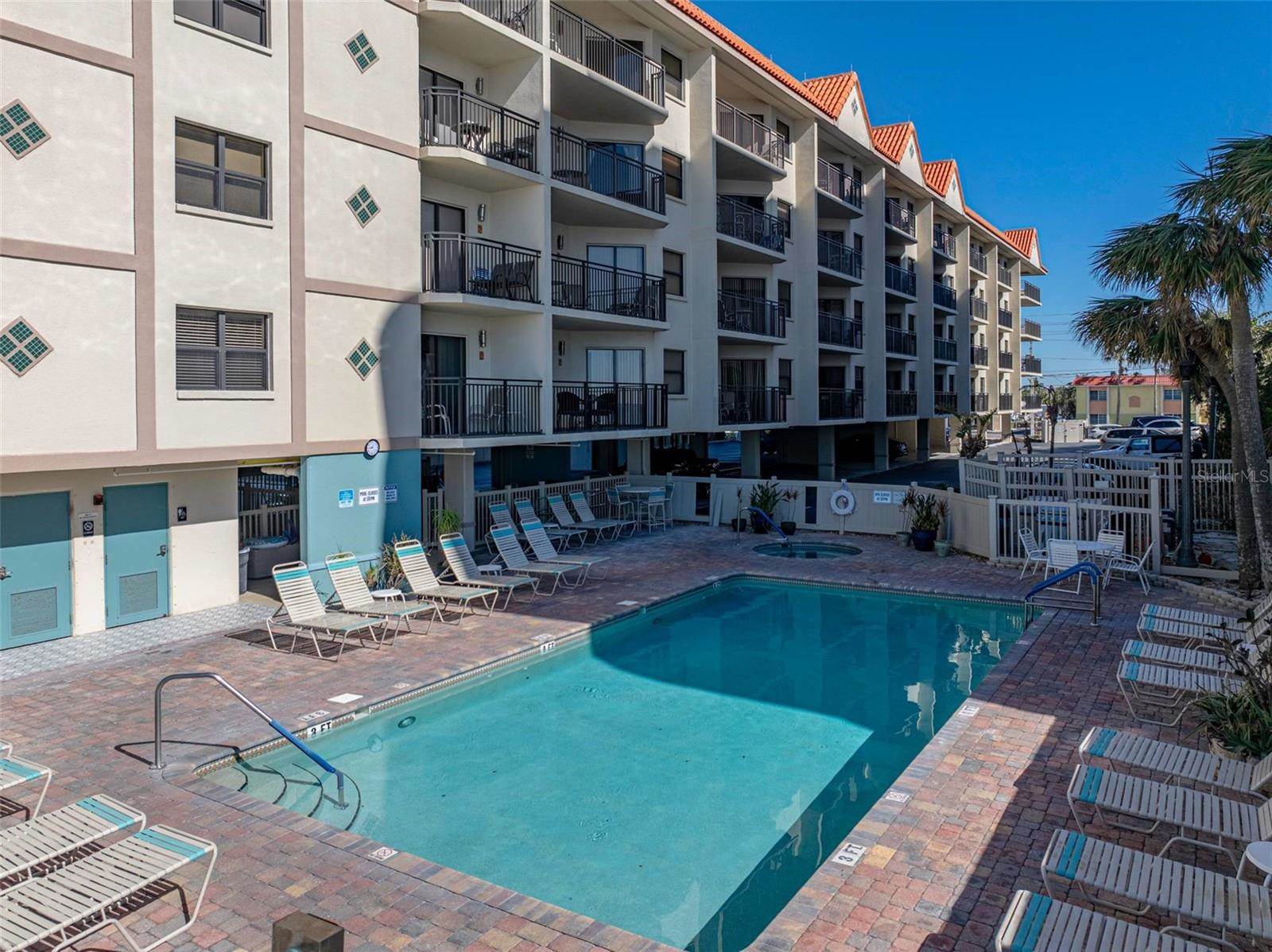 4000 Gulf Boulevard, Saint Petersburg, FL 33706