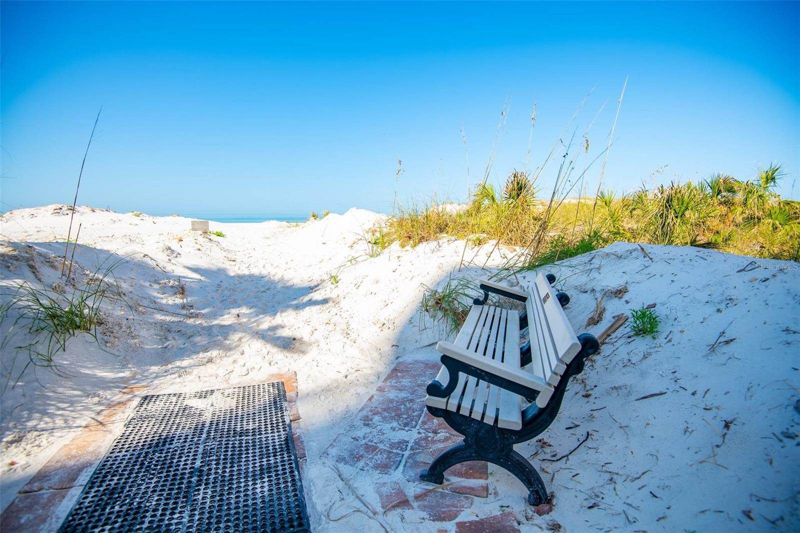 4000 Gulf Boulevard, Saint Petersburg, FL 33706