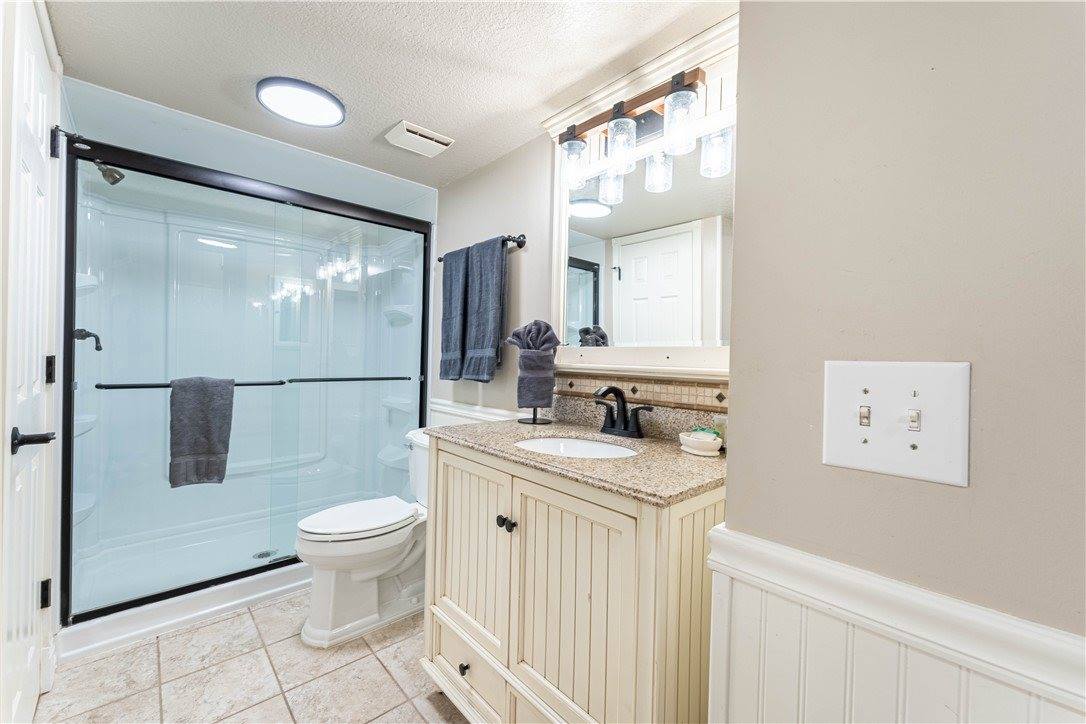 9 Lunsford Lane, Bella Vista, AR 72714