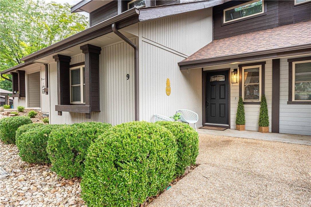 9 Lunsford Lane, Bella Vista, AR 72714