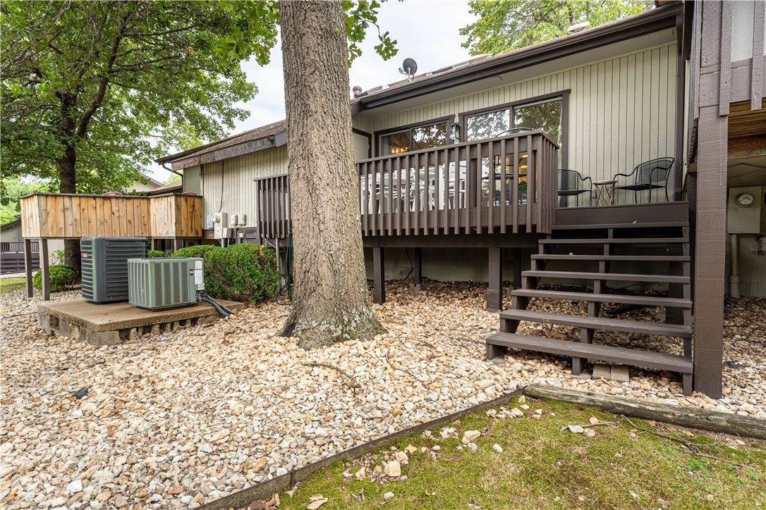 9 Lunsford Lane, Bella Vista, AR 72714