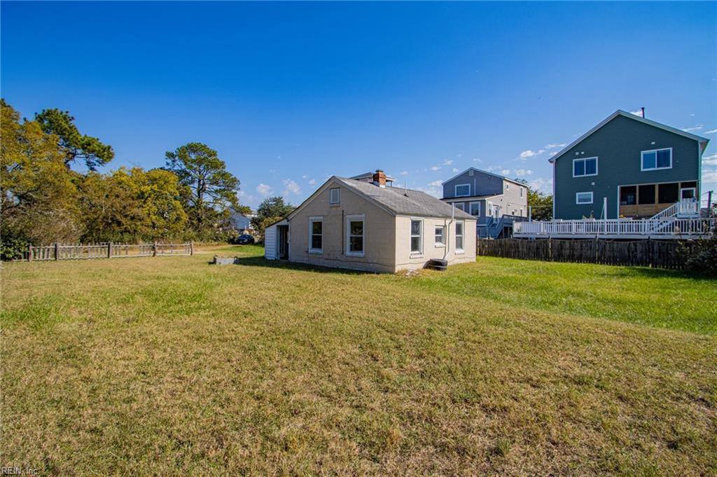 21 Constant Road, Hampton, VA 23664