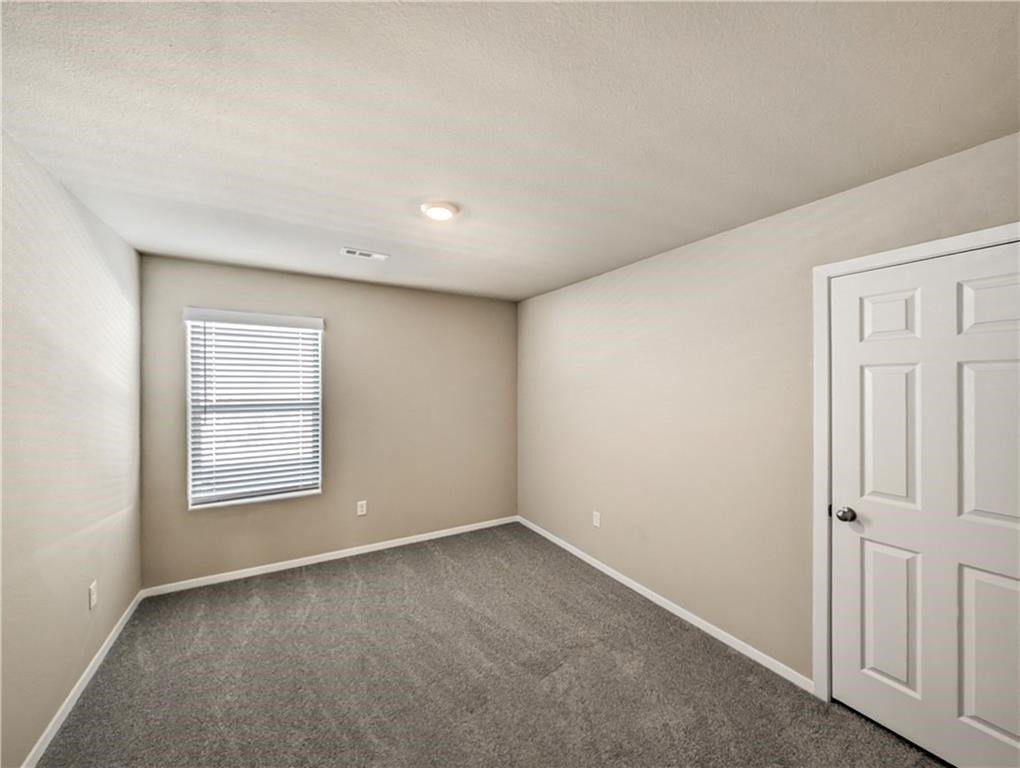 6907 SW Chestnut Hill Road, Bentonville, AR 72713