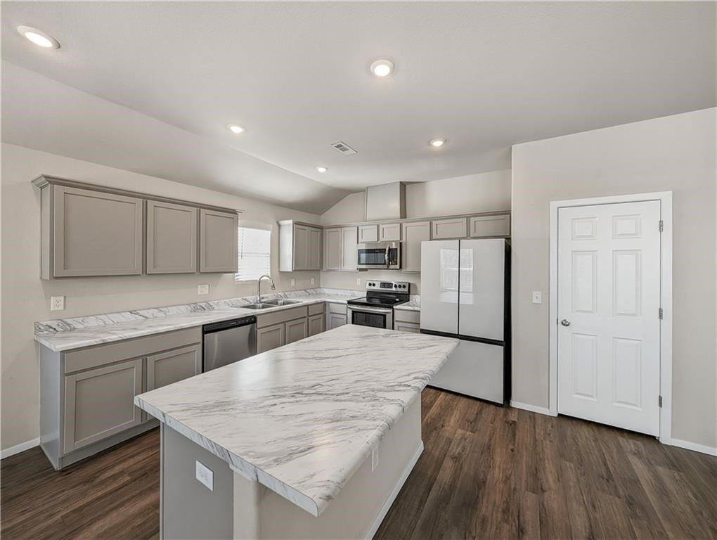 6907 SW Chestnut Hill Road, Bentonville, AR 72713