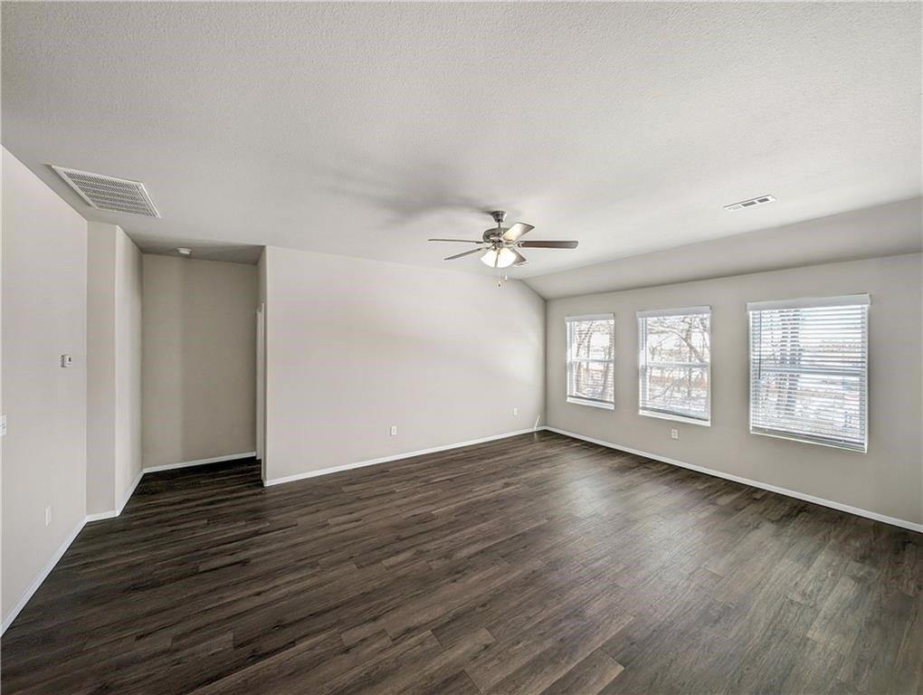 6907 SW Chestnut Hill Road, Bentonville, AR 72713