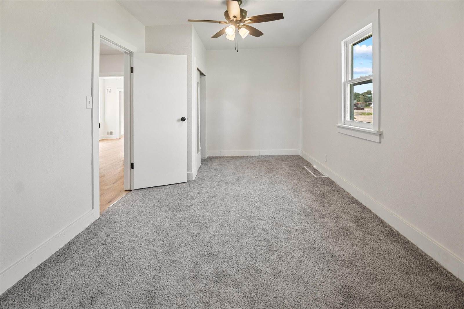 1344 North Kansas Ave, Wichita, KS 67214